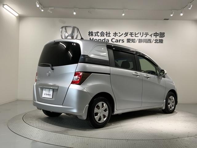 フリードスパイク Ｇジャストセレクション　１年保証　ワンオ－ナ－　ナビＶＸＭ－１２２ＶＦｉ　Ｒカメラ　ＣＤ録音　ＤＶＤ　ＥＴＣ　ＨＩＤ　両側電動ドア　ＶＳＡ　スマ－トキ－　スペアキ－　盗難防止装置　整備記録簿　ドアバイザ－　ＷエアバッグＡＡＣ（50枚目）