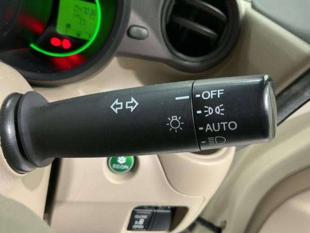 Ｎ－ＢＯＸ Ｇ・Ｌパッケージ　あんしんＰＫＧ　１年保証　ワンオーナー　ナビＶＸＭ－１４５ＶＦＩ　ＴＶ　Ｒカメラ　ＣＤ録音　ＤＶＤ　ＨＩＤ　ＶＳＡ　アルミ　ベンチシート　ドアバイザー　スマートキー　盗難防止装置　整備記録簿　ＡＡＣ（10枚目）