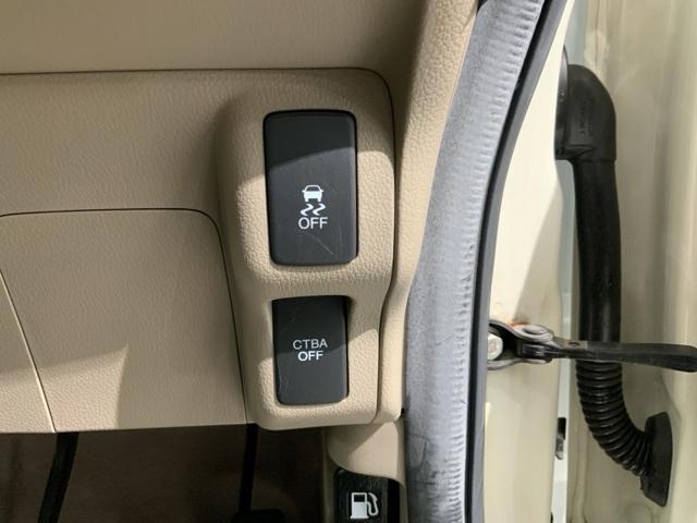 Ｎ－ＢＯＸ Ｇ・Ｌパッケージ　あんしんＰＫＧ　１年保証　ワンオーナー　ナビＶＸＭ－１４５ＶＦＩ　ＴＶ　Ｒカメラ　ＣＤ録音　ＤＶＤ　ＨＩＤ　ＶＳＡ　アルミ　ベンチシート　ドアバイザー　スマートキー　盗難防止装置　整備記録簿　ＡＡＣ（12枚目）