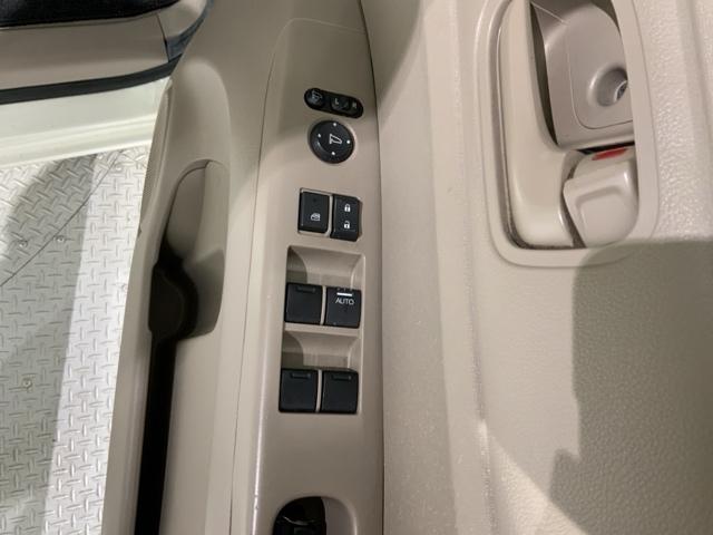 Ｎ－ＢＯＸ Ｇ・Ｌパッケージ　あんしんＰＫＧ　１年保証　ワンオーナー　ナビＶＸＭ－１４５ＶＦＩ　ＴＶ　Ｒカメラ　ＣＤ録音　ＤＶＤ　ＨＩＤ　ＶＳＡ　アルミ　ベンチシート　ドアバイザー　スマートキー　盗難防止装置　整備記録簿　ＡＡＣ（13枚目）