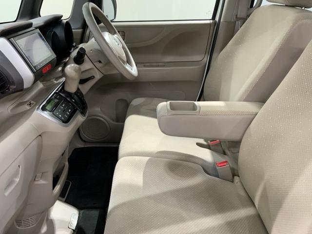 Ｎ－ＢＯＸ Ｇ・Ｌパッケージ　あんしんＰＫＧ　１年保証　ワンオーナー　ナビＶＸＭ－１４５ＶＦＩ　ＴＶ　Ｒカメラ　ＣＤ録音　ＤＶＤ　ＨＩＤ　ＶＳＡ　アルミ　ベンチシート　ドアバイザー　スマートキー　盗難防止装置　整備記録簿　ＡＡＣ（30枚目）