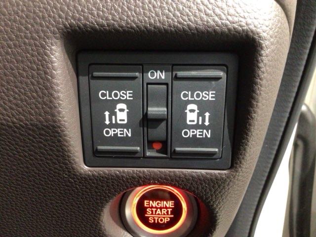 Ｎ－ＢＯＸ Ｇ・Ｌホンダセンシングカッパーブラウンスタイル　２ト－ン　最長５年保証　ワンオ－ナ－　ナビＶＸＵ－１８５ＮＢｉ　ＴＶ　Ｒカメラ　ＣＤ録音　ＢＴオ－ディオ　ＤＶＤ　ＥＴＣ　ＬＥＤライト　両側電動ドア　ＶＳＡ　クルコン　スマ－トキ－　盗難防止装置（13枚目）