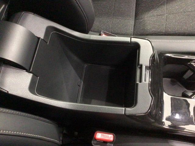 ヴェゼル ｅ：ＨＥＶＺ　Ｈ　ＳＥＮＳＩＮＧ　最長５年保証　ワンオ－ナ－　純正ナビ　ＴＶ　Ｒカメラ　マルチビュ－　ＢＴオ－ディオ　ＥＴＣ　ＬＥＤライト　ＶＳＡ　シ－トヒ－タ－　クルコン　アルミ　スマ－トキ－　スペアキ－　ＡＡＣ（27枚目）