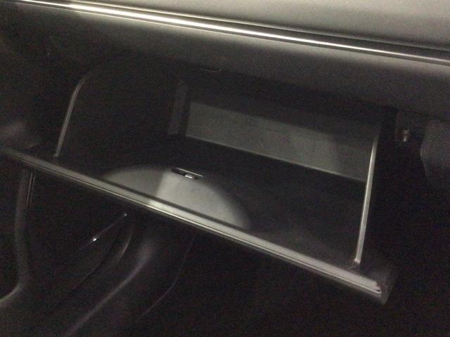 ヴェゼル ｅ：ＨＥＶＺ　Ｈ　ＳＥＮＳＩＮＧ　最長５年保証　ワンオ－ナ－　純正ナビ　ＴＶ　Ｒカメラ　マルチビュ－　ＢＴオ－ディオ　ＥＴＣ　ＬＥＤライト　ＶＳＡ　シ－トヒ－タ－　クルコン　アルミ　スマ－トキ－　スペアキ－　ＡＡＣ（28枚目）