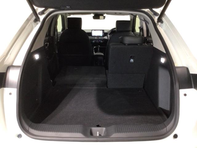 ヴェゼル ｅ：ＨＥＶＺ　Ｈ　ＳＥＮＳＩＮＧ　最長５年保証　ワンオ－ナ－　純正ナビ　ＴＶ　Ｒカメラ　マルチビュ－　ＢＴオ－ディオ　ＥＴＣ　ＬＥＤライト　ＶＳＡ　シ－トヒ－タ－　クルコン　アルミ　スマ－トキ－　スペアキ－　ＡＡＣ（33枚目）