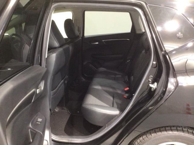 フィットハイブリッド Ｌパッケージ　あんしんＰＫＧ　１年保証　ワンオ－ナ－　ナビＶＸＭ－１４５ＶＦｉ　ＴＶ　ＣＤ録音　ＤＶＤ　ＥＴＣ　ＬＥＤライト　ＶＳＡクルコン　アルミ　スマ－トキ－　スペアキ－　盗難防止装置　整備記録簿　ドアバイザ－（31枚目）