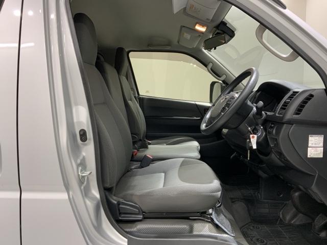 ハイエースバン ロングＤＸＧＬパッケージ　最長５年保証　ワンオ－ナ－　ナビ　ＴＶ　Ｒカメラ　ＤＶＤ　衝突軽減Ｂ　ドラレコ　ＥＴＣ　横滑り防止　キ－レス　盗難防止装置　整備記録簿　スペアキ－　ドアバイザ－　Ｗエアバッグ　エアコン　地デジ　ＡＢＳ（16枚目）