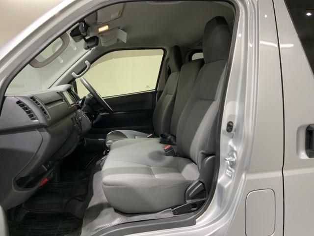 ハイエースバン ロングＤＸＧＬパッケージ　最長５年保証　ワンオ－ナ－　ナビ　ＴＶ　Ｒカメラ　ＤＶＤ　衝突軽減Ｂ　ドラレコ　ＥＴＣ　横滑り防止　キ－レス　盗難防止装置　整備記録簿　スペアキ－　ドアバイザ－　Ｗエアバッグ　エアコン　地デジ　ＡＢＳ（29枚目）