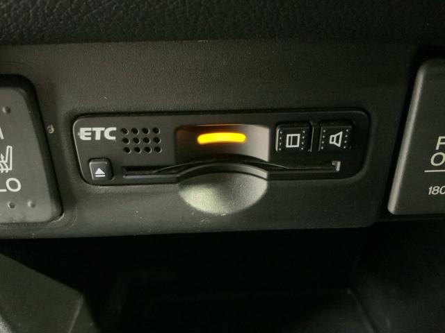 Ｎ－ＢＯＸカスタム ＧＳＳブラックスタイルパッケージ　１年保証　ナビＶＸＭ－１７４ＶＦＸｉ　ＴＶ　ＢＴオ－ディオ　ＤＶＤ　シ－トヒ－タ－　ＥＴＣ　ＶＳＡ　アルミ　スマ－トキ－　盗難防止装置　整備記録簿　ＡＡＣ　ドアバイザ－　ベンチシ－ト　Ｗエアバッグ（11枚目）