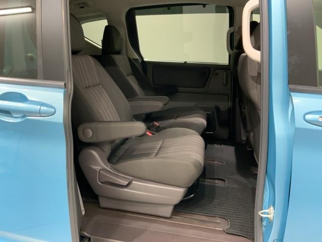 フリード Ｇ・ホンダセンシング　最長５年保証　ワンオ－ナ－　ナビＶＸＭ－１９７ＶＦＮｉ　ＴＶ　Ｒカメラ　ＣＤ録音　ＢＴオ－ディオ　ＤＶＤ　ＥＴＣ　ＬＥＤライト　両側電動ドア　ＶＳＡ　スマ－トキ－　盗難防止装置　整備記録簿　ＡＡＣ（18枚目）