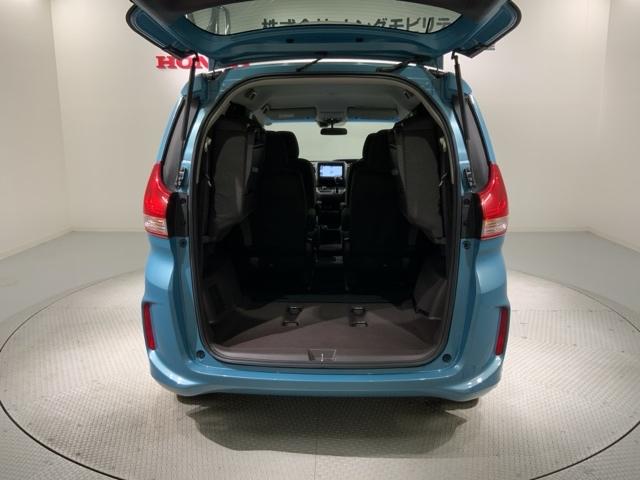 フリード Ｇ・ホンダセンシング　最長５年保証　ワンオ－ナ－　ナビＶＸＭ－１９７ＶＦＮｉ　ＴＶ　Ｒカメラ　ＣＤ録音　ＢＴオ－ディオ　ＤＶＤ　ＥＴＣ　ＬＥＤライト　両側電動ドア　ＶＳＡ　スマ－トキ－　盗難防止装置　整備記録簿　ＡＡＣ（19枚目）