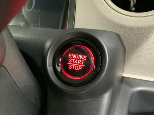 Ｎ－ＢＯＸ ファッションスタイル　Ｈ　ＳＥＮＳＩＮＧ　２ト－ン　新車保証　ワンオ－ナ－　Ｒカメラ　ＢＴオ－ディオ　シ－トヒ－タ－　ＥＴＣ　ＬＥＤライト　ＶＳＡ　クルコン　スマ－トキ－　盗難防止装置　整備記録簿　ＡＡＣ　スペアキ－（15枚目）