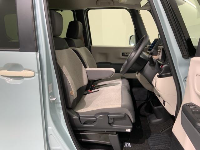 Ｎ－ＢＯＸ ファッションスタイル　Ｈ　ＳＥＮＳＩＮＧ　２ト－ン　新車保証　ワンオ－ナ－　Ｒカメラ　ＢＴオ－ディオ　シ－トヒ－タ－　ＥＴＣ　ＬＥＤライト　ＶＳＡ　クルコン　スマ－トキ－　盗難防止装置　整備記録簿　ＡＡＣ　スペアキ－（17枚目）