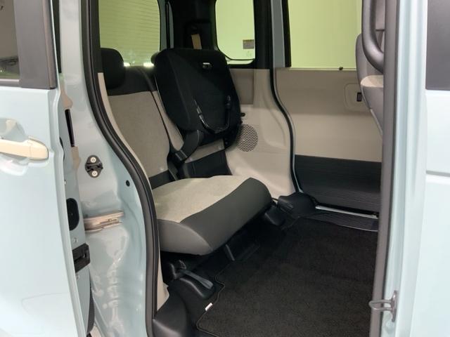 Ｎ－ＢＯＸ ファッションスタイル　Ｈ　ＳＥＮＳＩＮＧ　２ト－ン　新車保証　ワンオ－ナ－　Ｒカメラ　ＢＴオ－ディオ　シ－トヒ－タ－　ＥＴＣ　ＬＥＤライト　ＶＳＡ　クルコン　スマ－トキ－　盗難防止装置　整備記録簿　ＡＡＣ　スペアキ－（35枚目）