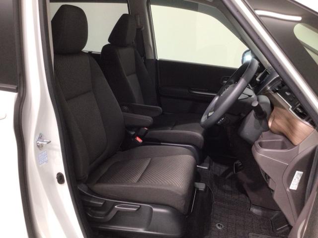 フリードハイブリッド ハイブリッド・Ｇ　Ｈ　ＳＥＮＳＩＮＧ　最長５年保証　ワンオ－ナ－　ナビ　ＴＶ　Ｒカメラ　ＢＴオ－ディオ　ＤＶＤ　ドラレコ　ＥＴＣ　ＬＥＤライト　両側電動ドア　ＶＳＡ　シ－トヒ－タ－　クルコン　スマ－トキ－　盗難防止装置（17枚目）