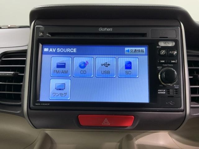 専門業者にて内外装のクリーニングを実施しております！