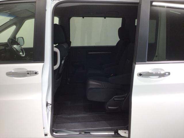 ステップワゴンスパーダ スパーダアドバンスパッケージβ　Ｈ　ＳＥＮＳＩＮＧ　１年保証　ワンオ－ナ－　ナビＶＸＭ－１６５ＶＦＮＩ　ＴＶ　Ｒカメラ　ＣＤ録音　ＢＴオ－ディオ　ＤＶＤ　Ｒモニタ－　ＥＴＣ　ＬＥＤライト　両側電動ドア　ＶＳＡ　クルコン　アルミＡＡＣ（34枚目）