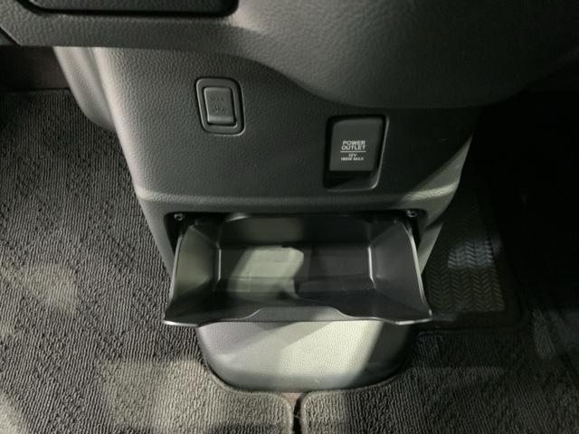 N-BOXカスタム G・Lターボホンダセンシング 最長5年保証 ナビVXU-217NBi TV Rカメラ CD録音 BTオ-ディオ DVD シ-トヒ-タ- ETC LEDライト 両側電動ドア VSA クルコン アルミ スマ-トキ- スペアキ- AAC(29枚目)