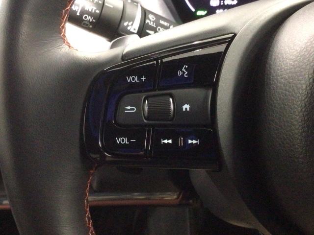 ヴェゼル e:HEVPLaY HSENSING サンル-フ 最長5年保証 ワンオーナー 純正ナビ TV Rカメラ マルチビュ- BTオーディオ ドラレコ ETC LEDライト フォグライト VSA シ-トヒ-タ- アルミ ABS(10枚目)