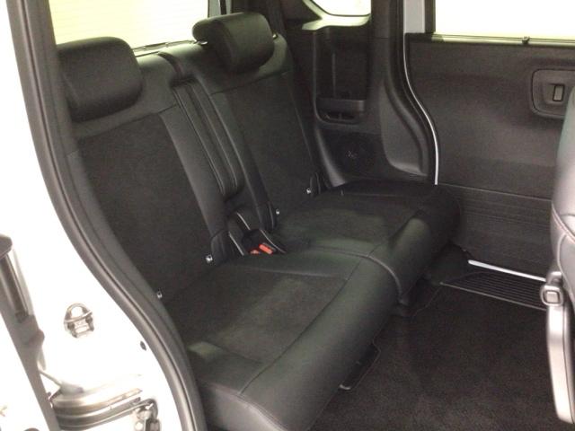 Ｎ－ＢＯＸカスタム ターボ　Ｈ　ＳＥＮＳＩＮＧ　新車保証　試乗車　ワンオ－ナ－　ナビＬＸＵ－２４２ＮＢｉ　ＴＶ　Ｒカメラ　ＣＤ録音　ＢＴオ－ディオ　ＤＶＤ　シ－トヒ－タ－ＥＴＣ　ＬＥＤライト　両側電動ドア　ＶＳＡ　クルコンＡＡＣ（18枚目）