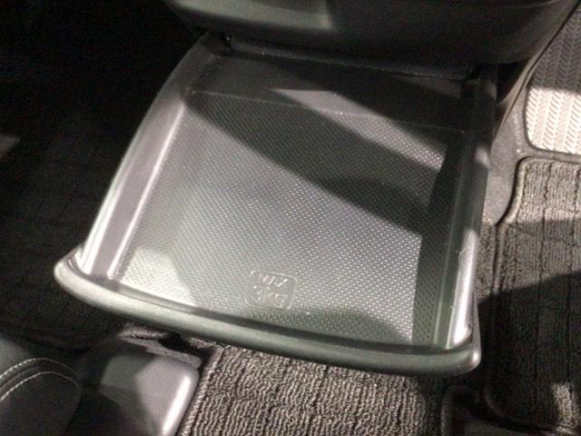 フリードハイブリッド ハイブリッド・Ｇホンダセンシング　最長５年保証　ナビＶＸＭ－２２７ＶＦＮｉ　ＴＶ　Ｒカメラ　ＣＤ録音　ＢＴオ－ディオ　ＤＶＤ　ＥＴＣ　ＬＥＤライト　両側電動ドア　ＶＳＡ　シ－トヒ－タ－　クルコン　アルミ　スマ－トキ－　盗難防止装置（27枚目）