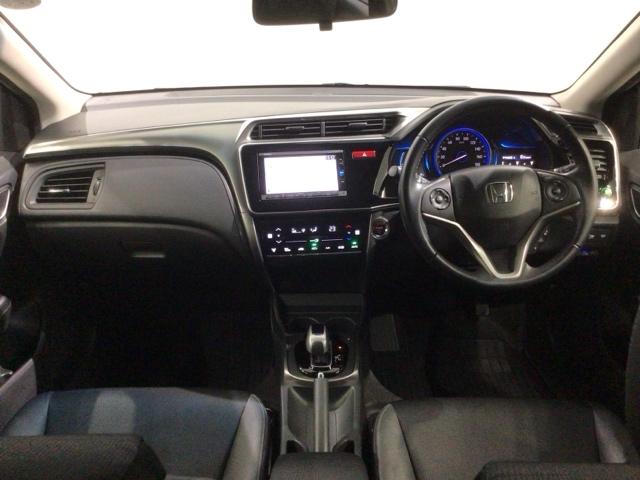 グレイス ハイブリッドＥＸ　あんしんＰＫＧ　１年保証　ワンオーナー　ナビＶＸＭ－１６４ＶＦｉ　ＴＶ　Ｒカメラ　ＤＶＤ　ＥＴＣ　ＬＥＤライト　ＶＳＡ　シ－トヒ－タ－　クルコン　アルミ　スマ－トキ－　スペアキ－　盗難防止装置　ＡＡＣ（8枚目）