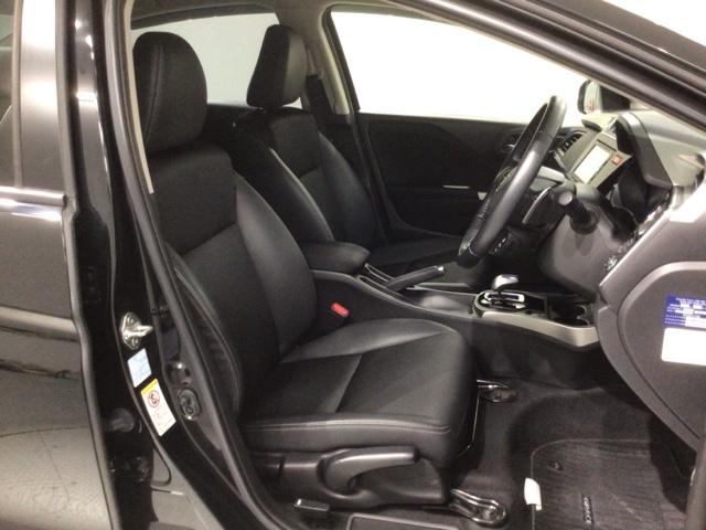 グレイス ハイブリッドＥＸ　あんしんＰＫＧ　１年保証　ワンオーナー　ナビＶＸＭ－１６４ＶＦｉ　ＴＶ　Ｒカメラ　ＤＶＤ　ＥＴＣ　ＬＥＤライト　ＶＳＡ　シ－トヒ－タ－　クルコン　アルミ　スマ－トキ－　スペアキ－　盗難防止装置　ＡＡＣ（18枚目）