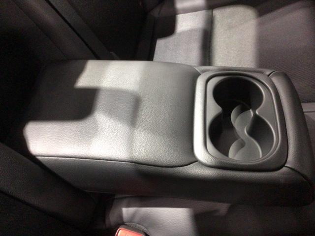 グレイス ハイブリッドＥＸ　あんしんＰＫＧ　１年保証　ワンオーナー　ナビＶＸＭ－１６４ＶＦｉ　ＴＶ　Ｒカメラ　ＤＶＤ　ＥＴＣ　ＬＥＤライト　ＶＳＡ　シ－トヒ－タ－　クルコン　アルミ　スマ－トキ－　スペアキ－　盗難防止装置　ＡＡＣ（30枚目）