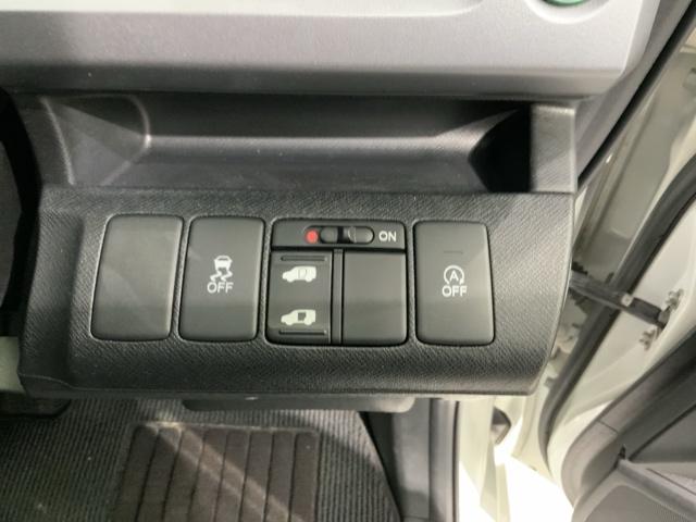 ステップワゴンスパーダ Ｓ　１年保証　ワンオーナー　ナビＶＸＭ－１５５ＶＦＮｉ　ＴＶ　Ｒカメラ　ＣＤ録音　ＤＶＤ　Ｒモニタ－　ＥＴＣ　ＨＩＤ　ＶＳＡ　クルコン　アルミ　スマ－トキ－　盗難防止装置　整備記録簿　ドアバイザ－　ＡＡＣ（13枚目）