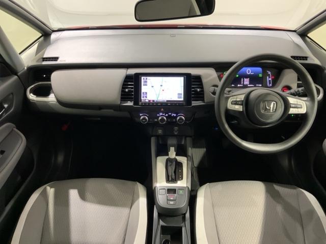 フィット ｅ：ＨＥＶクロスター　Ｈ　ＳＥＮＳＩＮＧ　最長５年保証　ワンオ－ナ－　ナビＶＸＭ－２１５ＶＦＥＩ　ＴＶ　Ｒカメラ　ＢＴオ－ディオ　ＤＶＤ　ＥＴＣ　ＬＥＤライト　ＶＳＡ　クルコン　アルミ　スマ－トキ－　スペアキ－盗難防止装置（8枚目）