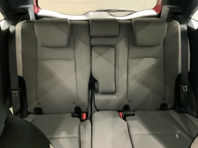 フィット ｅ：ＨＥＶクロスター　Ｈ　ＳＥＮＳＩＮＧ　最長５年保証　ワンオ－ナ－　ナビＶＸＭ－２１５ＶＦＥＩ　ＴＶ　Ｒカメラ　ＢＴオ－ディオ　ＤＶＤ　ＥＴＣ　ＬＥＤライト　ＶＳＡ　クルコン　アルミ　スマ－トキ－　スペアキ－盗難防止装置（33枚目）