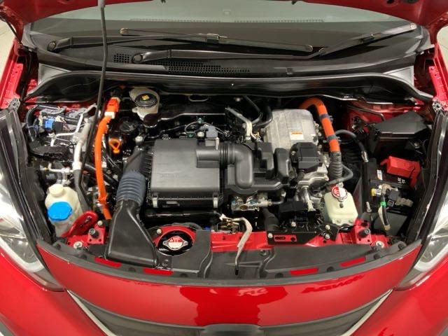 フィット ｅ：ＨＥＶクロスター　Ｈ　ＳＥＮＳＩＮＧ　最長５年保証　ワンオ－ナ－　ナビＶＸＭ－２１５ＶＦＥＩ　ＴＶ　Ｒカメラ　ＢＴオ－ディオ　ＤＶＤ　ＥＴＣ　ＬＥＤライト　ＶＳＡ　クルコン　アルミ　スマ－トキ－　スペアキ－盗難防止装置（44枚目）