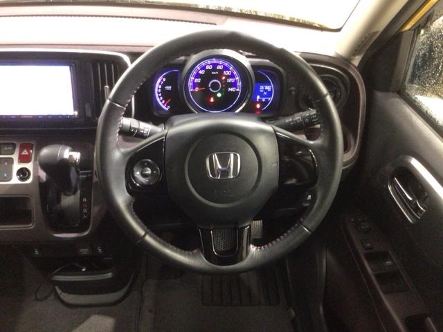 Ｎ－ＯＮＥ プレミアムＳＳパッケージ　あんしんＰＫＧ　２ト－ン　１年保証　ワンオ－ナ－　ナビＴＶ　Ｒカメラ　ＣＤ録音　ＤＶＤ　ドラレコ　シ－トヒ－タ－ＨＩＤ　ＶＳＡ　アルミ　スマ－トキ－盗難防止装置　整備記録簿　ドアバイザ－　ベンチシ－ト（9枚目）