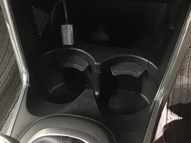 �L�x�ɍ݌ɂ���葵���Ă��܂��B�y�����Ԃ���~�j�o���A�Z�_���A�r�t�u�A�b��̃n�C�u���b�h�ԂȂǂȂǑ��X���ג��ł��I