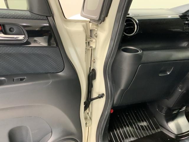 Ｎ－ＢＯＸカスタム Ｇ・Ｌパッケージ　保証付　ワンオ－ナ－　ナビ　ＴＶ　Ｒカメラ　ＤＶＤ　ＨＩＤ　両側電動ドア　ＶＳＡ　アルミ　スマ－トキ－　盗難防止装置　整備記録簿　ＡＡＣ　ドアバイザ－　ベンチシ－ト　Ｗエアバッグ　左右パワースライド（42枚目）