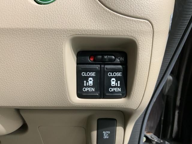 Ｎ－ＢＯＸ Ｇ・Ｌパッケージ　あんしんＰＫＧ　１年保証　ナビＶＸＭ－１６４ＶＦｉ　ＴＶ　Ｒカメラ　ＢＴオ－ディオ　ＤＶＤ　ＥＴＣ　ＨＩＤ　両側電動ドア　ＶＳＡ　スマ－トキ－　スペアキ－　盗難防止装置　整備記録簿　ドアバイザ－ＡＡＣ（12枚目）