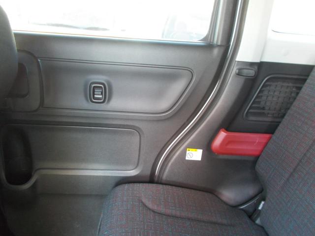 スペーシア ハイブリッドＸ　スマートキー・プッシュスタート・デュアルカメラブレーキサポート・両側パワースライドドア・シートヒーター・ＳＤナビ・Ｂカメラ・フルセグＴＶ・ブルートゥース・ＤＶＤ　ＣＤ・ＥＴＣ・オートハイビーム・禁煙車（34枚目）