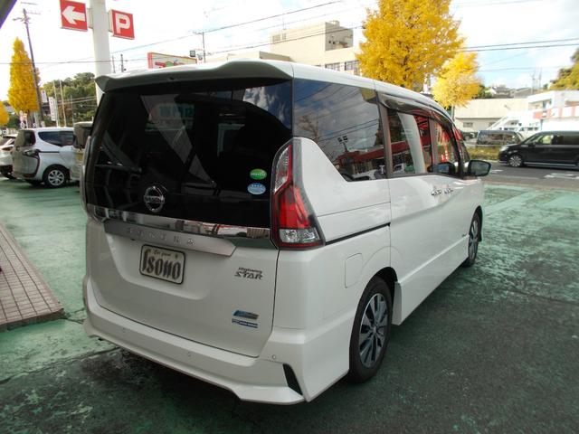 セレナ ハイウェイスター プロパイロットエディション スマートキー・純正ナビ・Bカメラ・フルセグ・走行中テレビ視聴可・ブルートゥース・DVD CD・ETC・両側ハンズフリーパワースライドド・ドラレコ・レーダークルーズコントロール・オートライト・禁煙車(7枚目)