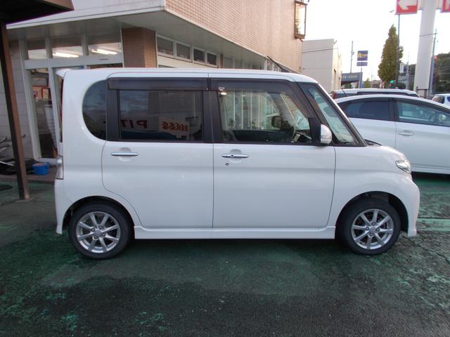 タント カスタムXスペシャル スマートキー・エクリプスメモリーナビ・バックカメラ・地デジTV・走行中TV視聴可・CDステレオ・前後ドライブレコード・ETC・フルオートエアコン・パワースライドドア・純正アルミホイール・HIDライト(4枚目)