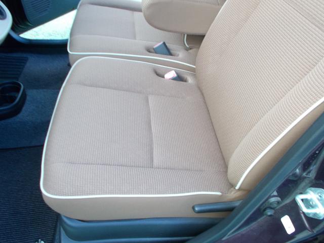 ミラココア ココアプラスＸ　スマートキー・社外ＳＤナビ・バックカメラ・地デジ・走行中ＴＶ視聴可・ブルートゥース・ＤＶＤ　ＣＤステレオ・ＬＥＤライト・フルオートエアコン・ベンチシート・禁煙車（18枚目）