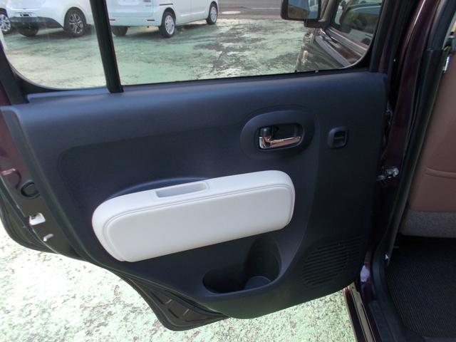 ミラココア ココアプラスＸ　スマートキー・社外ＳＤナビ・バックカメラ・地デジ・走行中ＴＶ視聴可・ブルートゥース・ＤＶＤ　ＣＤステレオ・ＬＥＤライト・フルオートエアコン・ベンチシート・禁煙車（30枚目）