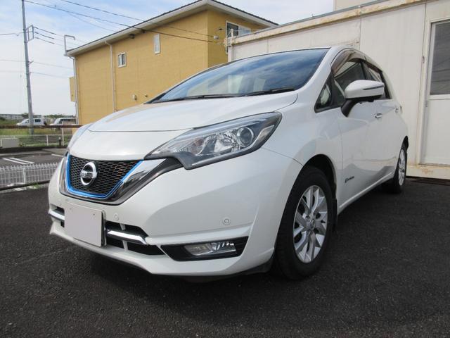 ノート e-パワー メダリスト ワンオーナー 禁煙車 静岡仕入 衝突被害軽減システム インテリキー2個 純正SDナビ Bluetooth接続 ETC アラウンドビュー 純正ドラレコ   純正デジタルミラー ハーフレザーシート(7枚目)