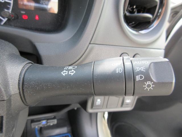 ノート e-パワー メダリスト ワンオーナー 禁煙車 静岡仕入 衝突被害軽減システム インテリキー2個 純正SDナビ Bluetooth接続 ETC アラウンドビュー 純正ドラレコ   純正デジタルミラー ハーフレザーシート(18枚目)