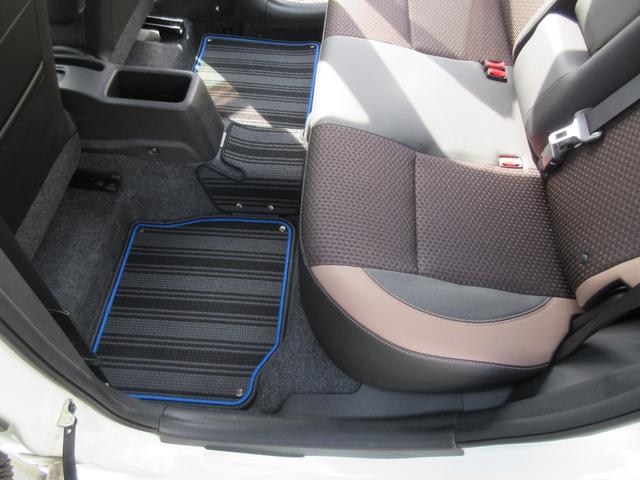 ノート e-パワー メダリスト ワンオーナー 禁煙車 静岡仕入 衝突被害軽減システム インテリキー2個 純正SDナビ Bluetooth接続 ETC アラウンドビュー 純正ドラレコ   純正デジタルミラー ハーフレザーシート(22枚目)