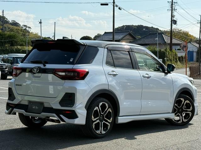 ライズ Ｚ　４ＷＤ　純正９インチナビ　フルセグＴＶ　Ｂｌｕｅｔｏｏｔｈ　全方位カメラ　ＢＳＭ　ＥＴＣ２．０　ドラレコ　シートヒーター　モデリスタフルエアロ　モデリスタ１８インチアルミ　禁煙車　スマートキー（3枚目）