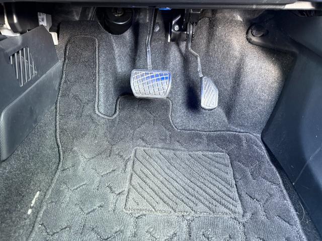 ライズ Ｚ　４ＷＤ　純正９インチナビ　フルセグＴＶ　Ｂｌｕｅｔｏｏｔｈ　全方位カメラ　ＢＳＭ　ＥＴＣ２．０　ドラレコ　シートヒーター　モデリスタフルエアロ　モデリスタ１８インチアルミ　禁煙車　スマートキー（37枚目）