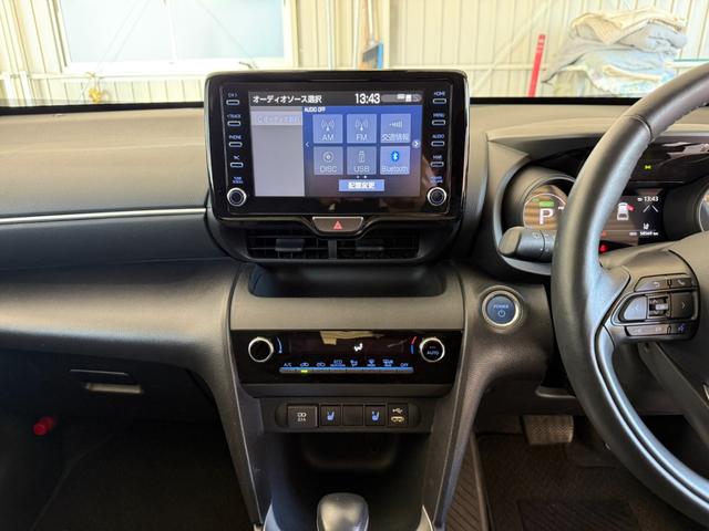 ヤリスクロス ハイブリッドG 純正ディスプレイオーディオ Bluetooth パノラミックビューモニター ETC ドラレコ前後 ワンオーナー 禁煙車 スマートキー×2 シートヒーター AC100V ステアリングヒーター(12枚目)