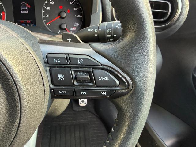 ＧＲヤリス ＲＳ　純正ディスプレイオーディオ　　ナビ　Ｂｌｕｅｔｏｏｔｈ　バックカメラ　ＥＴＣ　スマートキー　ＬＥＤヘッドライト　禁煙車（32枚目）