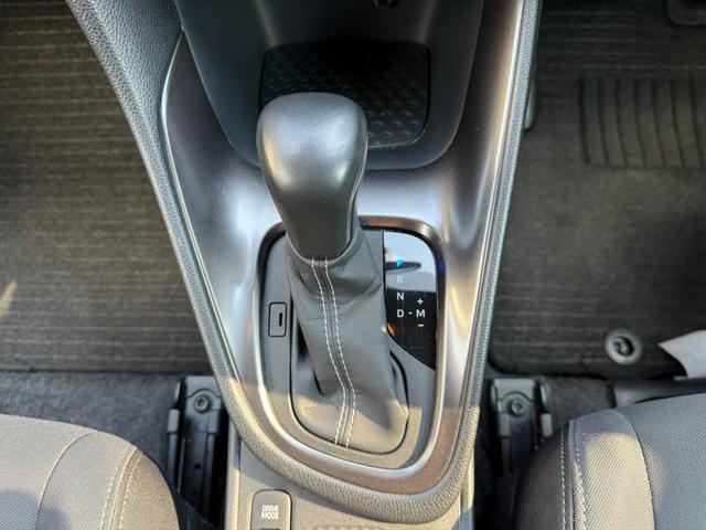 ＧＲヤリス ＲＳ　純正ディスプレイオーディオ　　ナビ　Ｂｌｕｅｔｏｏｔｈ　バックカメラ　ＥＴＣ　スマートキー　ＬＥＤヘッドライト　禁煙車（37枚目）