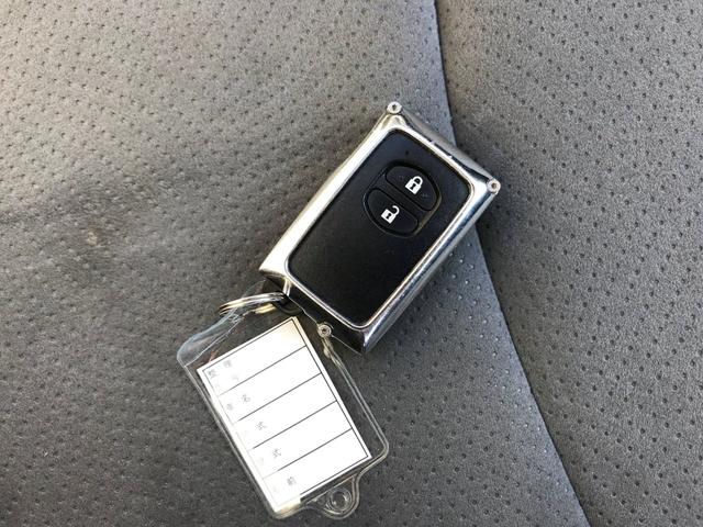S /ワンセグナビ付/バックカメラ/ETC/社外ホイール/電動格納ミラー/プッシュスタート/スマートキー/室内LEDライト/グー鑑定付き(42枚目)